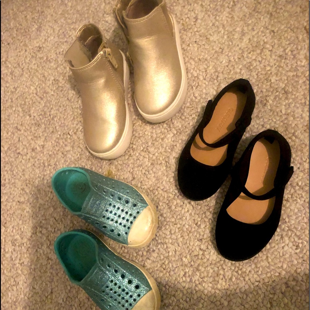 Toddler girl size 6 shoes